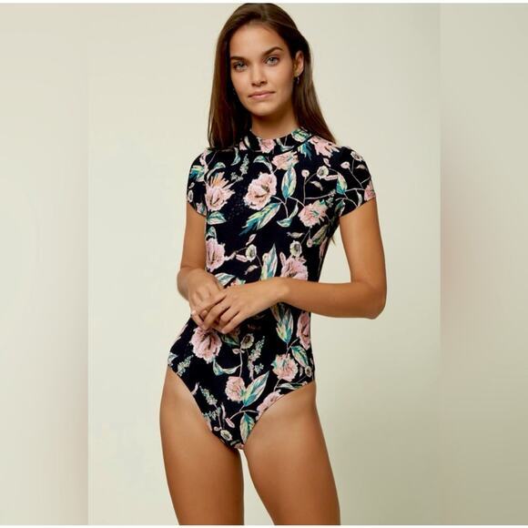 O'NEILL Swimsuit Van Don One Piece Cap Sleeve Open Back Floral One Piece - Picture 1 of 14